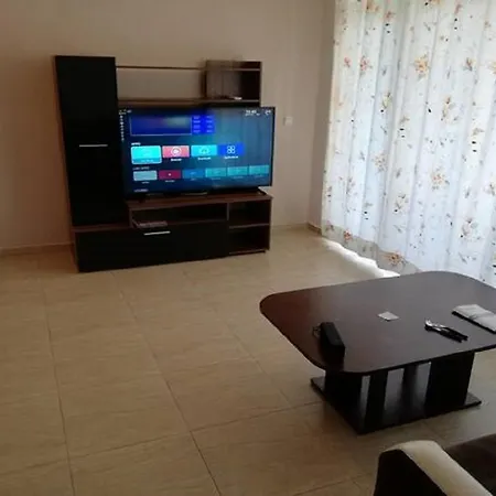 شقة Yves 2 Bed At Sun Village Sunny Not Far Away From The Sea *