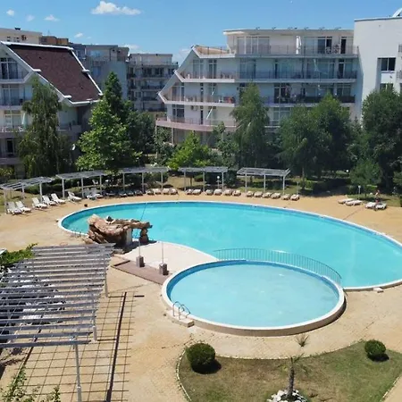 شقة Yves 2 Bed At Sun Village Sunny Not Far Away From The Sea