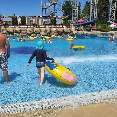 Yves 2 Bed At Sun Village Sunny Not Far Away From The Sea *