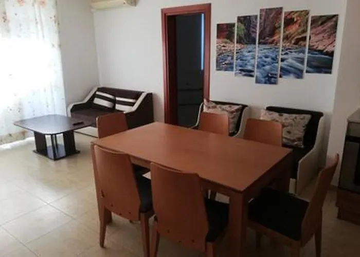 Yves 2 Bed At Sun Village Sunny Not Far Away From The Sea