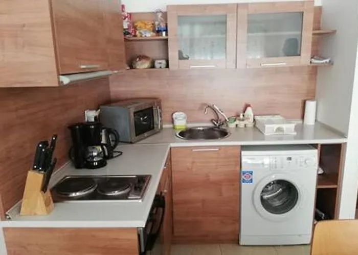 Yves 2 Bed At Sun Village Sunny Not Far Away From The Sea Солнечный берег