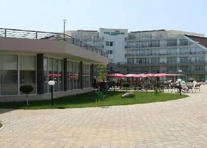 Yves 2 Bed At Sun Village Sunny Not Far Away From The Sea