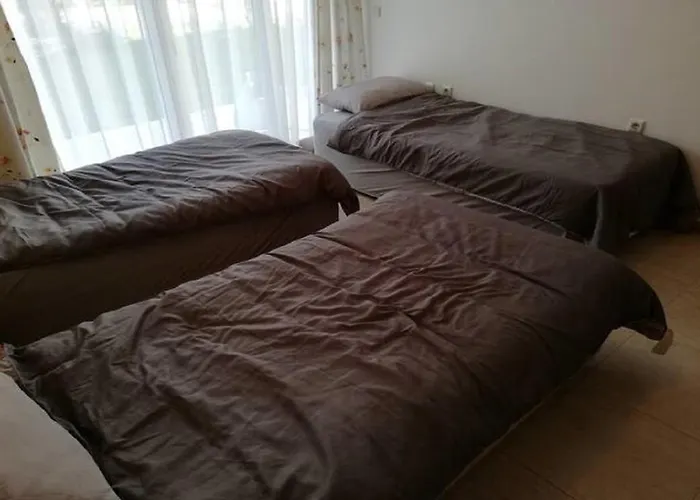 Yves 2 Bed At Sun Village Sunny Not Far Away From The Sea Солнечный берег